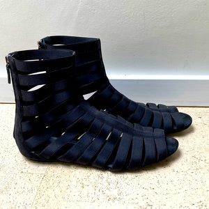 Gucci Black Isadora Elastic Gladiator Sandal